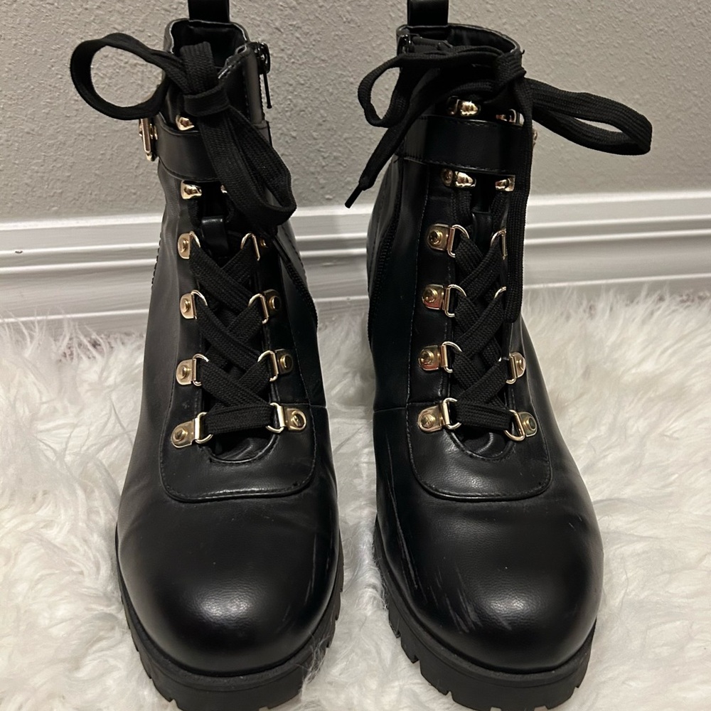 Black Leather Women's Boots